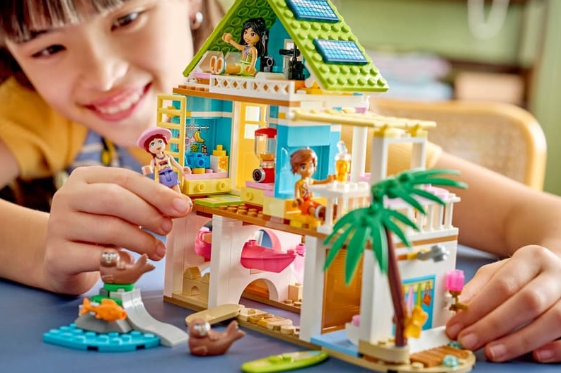 LEGO Friends 42699 Plážový dům s tuleni